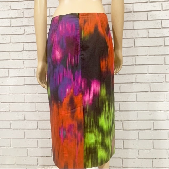 Carolina Herrera Women’s Floral Abstract Pencil Skirt - Picture 6 of 10